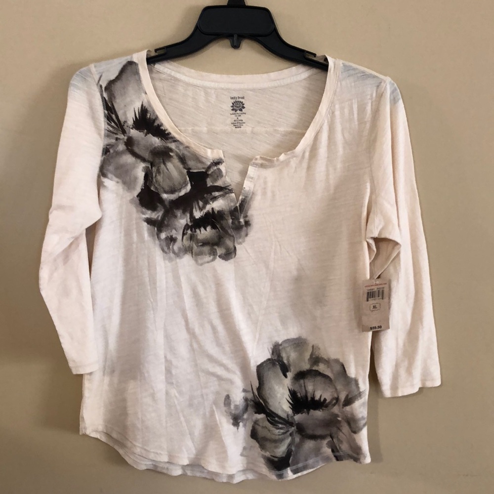 Ladies Lucky Brand Shirt Size XL NWT